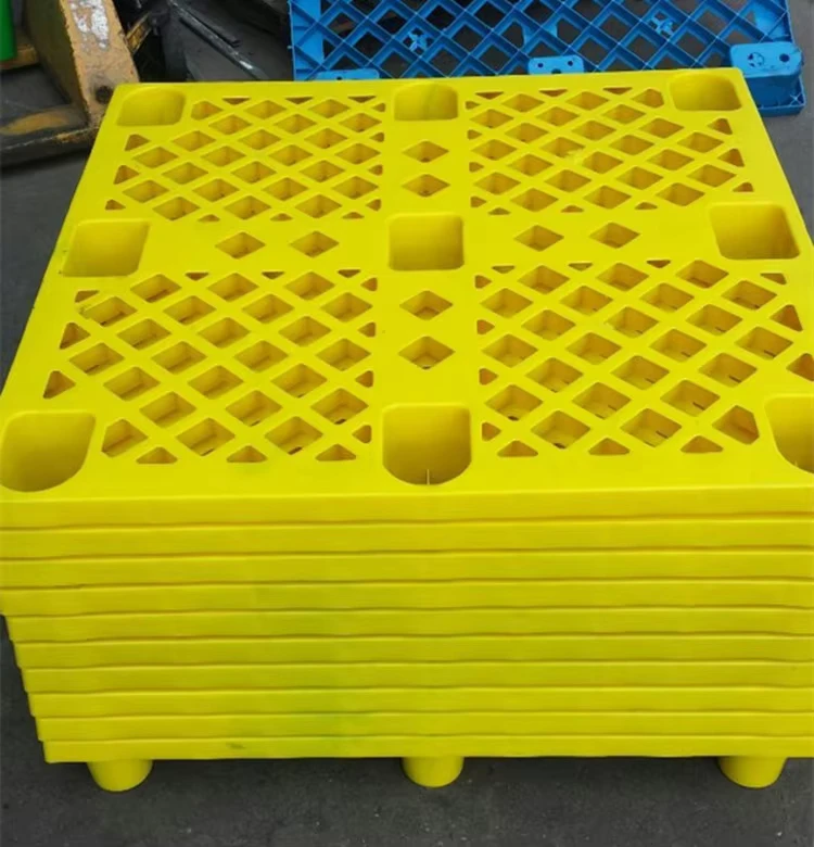 4-Way-Entry-Type-Euro-Pallet-Type-Vietnam-HDPE-Single-Faced-Light-Duty-Nestable-Pallets
