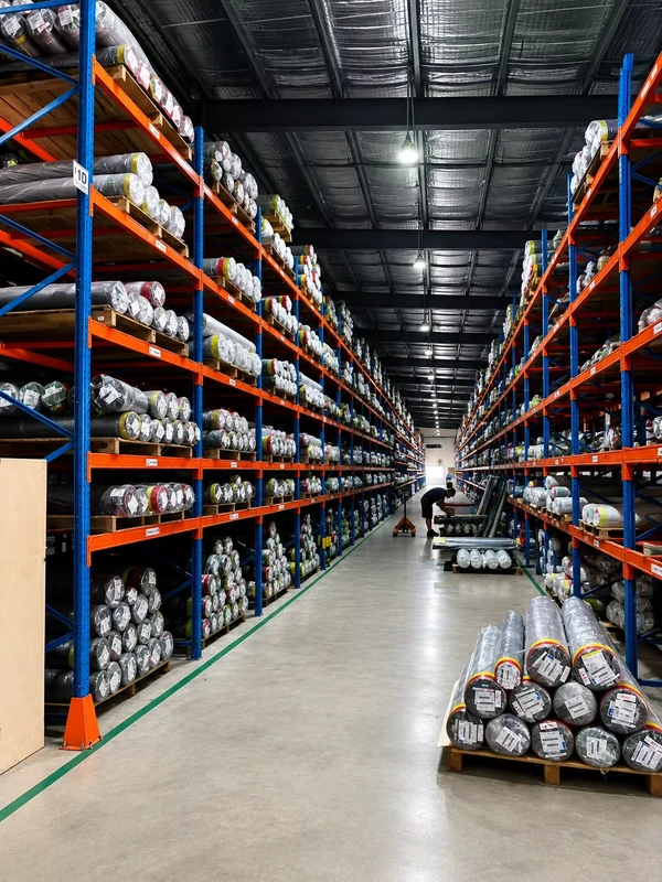 Heavy-Duty-Pallet-Rack-Warehouse-Storage-Manufacturer-Custom-Industrial-Selective-Steel-Racking-System-High-Capacity