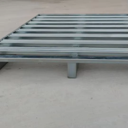Industrial-Standard-Steel-Pallets-for-Heavy-Goods-Storage-with-ISO