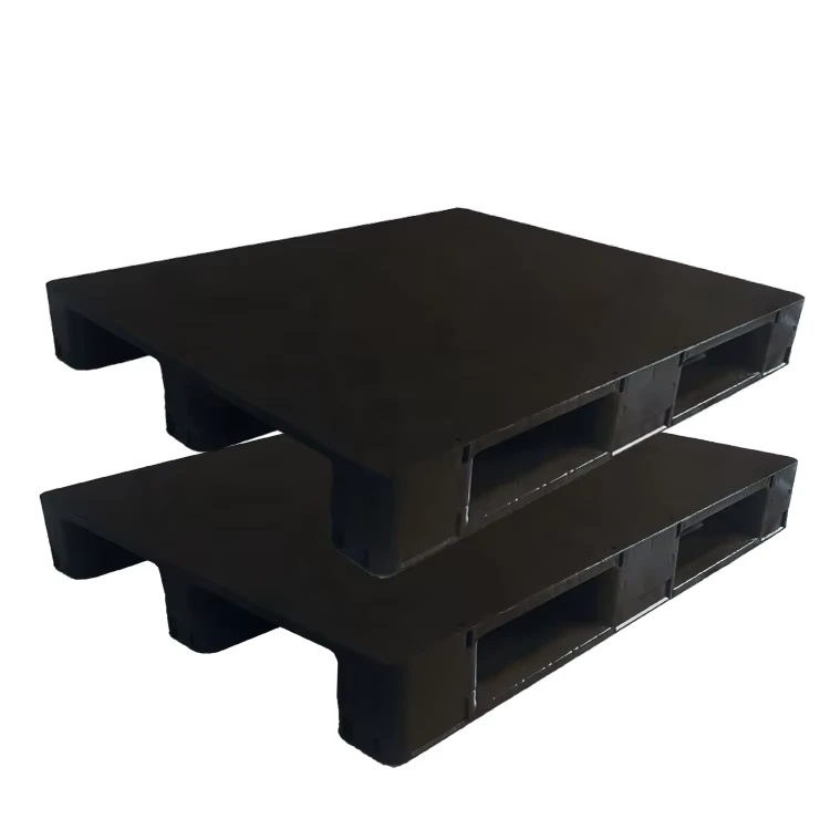 Light-Duty-Plastic-Pallets-Are-Used-for-Handling-and-Transporting-Goods
