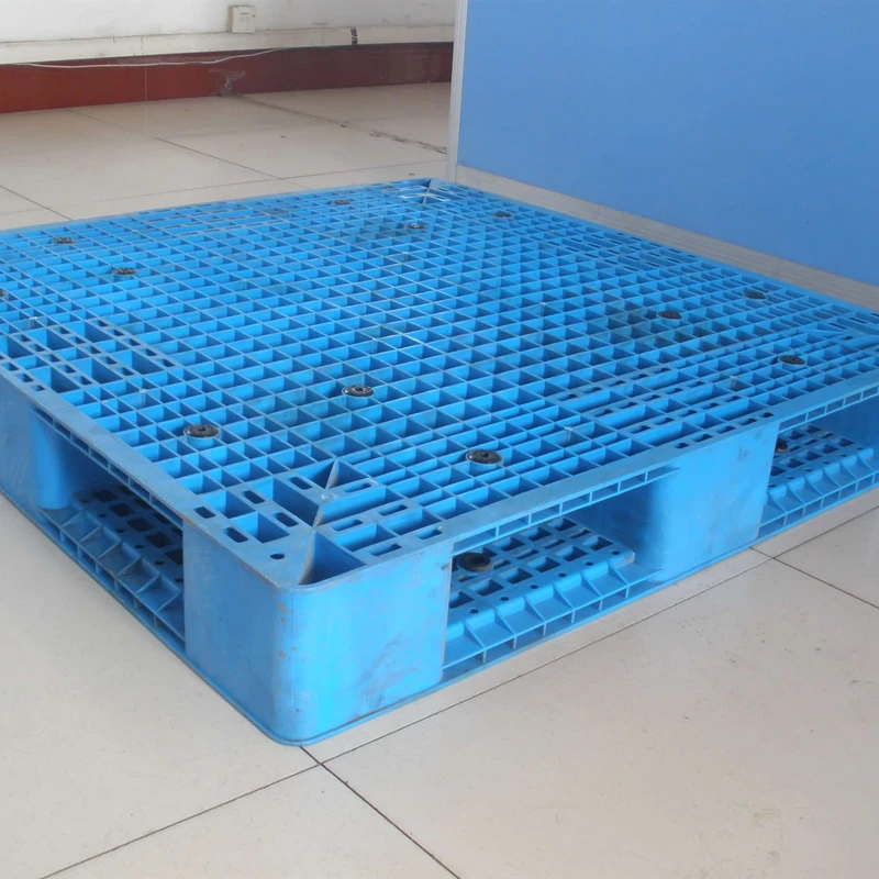 Used-Recycled-Plastic-Pallet-Heavy-Duty-Light-Double-Face-1208-1111-1210-Three-Skids-Pallet